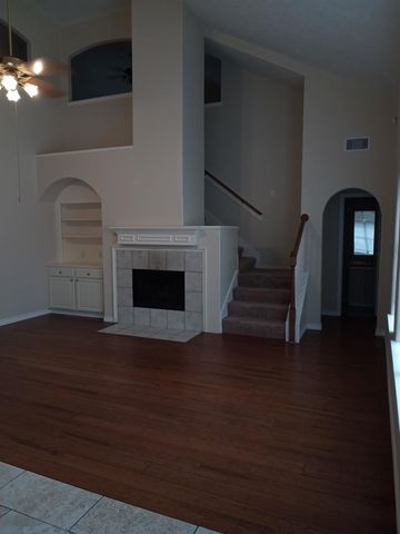 10430 Sanibel Falls Court, Houston, TX 77095