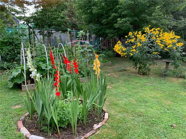 56 Ivy Street, Providence, RI 02906