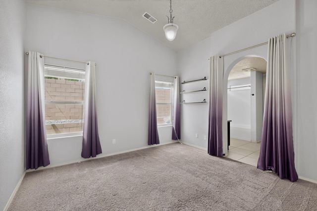 2029 N Ensenada Circle SE, Albuquerque, NM 87124