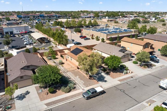 2029 N Ensenada Circle SE, Albuquerque, NM 87124