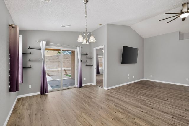 2029 N Ensenada Circle SE, Albuquerque, NM 87124