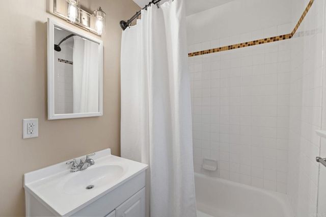 4222 Swift Avenue, San Diego, CA 92104