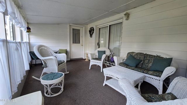 5243 Pageland Drive, Toledo, OH 43611