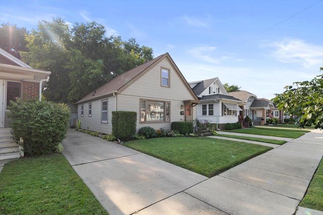 804 Cleveland AVENUE, Racine, WI 53405