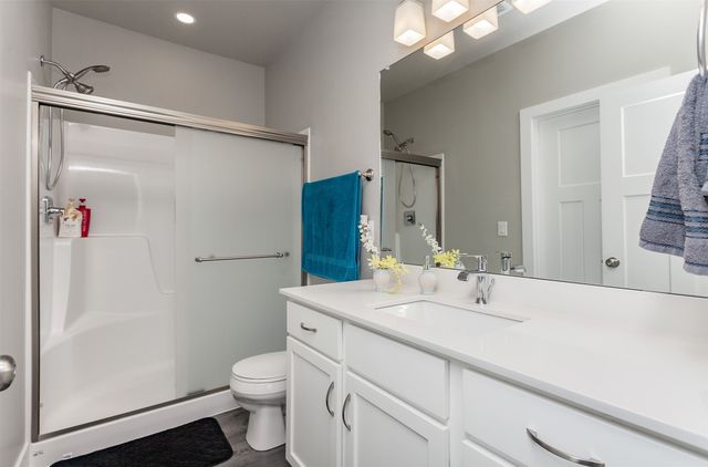 705 SE Drumlin Drive, Waukee, IA 50263