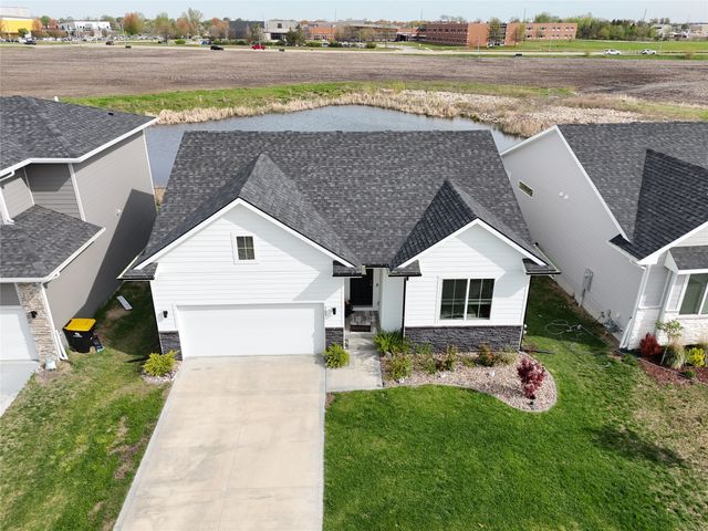 705 SE Drumlin Drive, Waukee, IA 50263