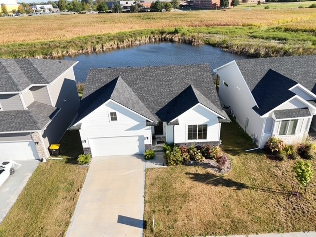 705 SE Drumlin Drive, Waukee, IA 50263