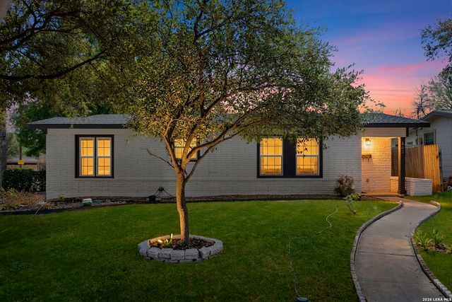 602 Craigmont, San Antonio, TX 78213