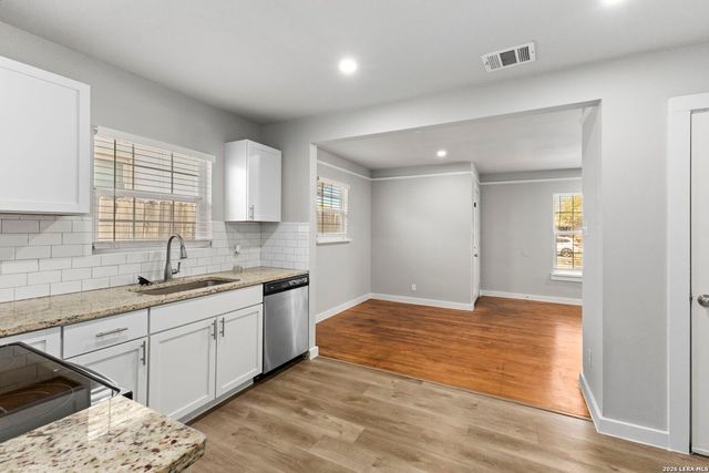 602 Craigmont, San Antonio, TX 78213