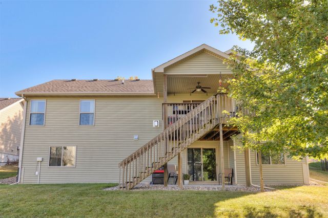 4446 NW 164th Street, Clive, IA 50325