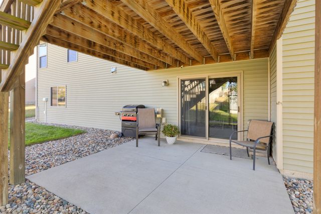 4446 NW 164th Street, Clive, IA 50325