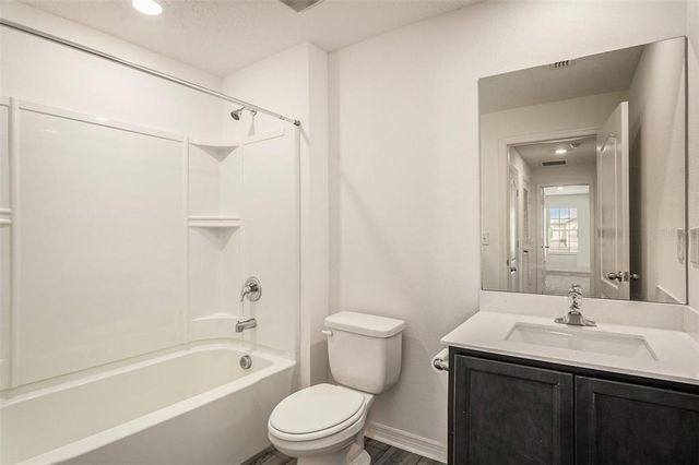 5308 NEW FRIENDSHIP PLACE, Tampa, FL 33619