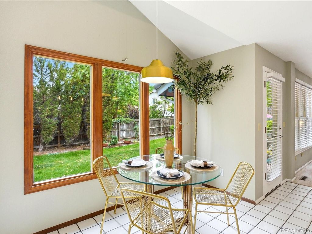 Image 15 of property listing at 7992 Chaparral Road, Lone Tree, CO 80124