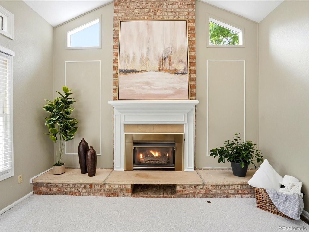 Image 18 of property listing at 7992 Chaparral Road, Lone Tree, CO 80124