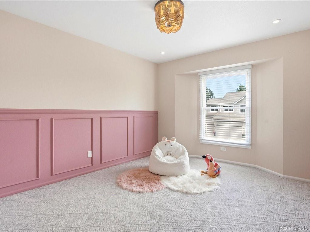 Image 35 of property listing at 7992 Chaparral Road, Lone Tree, CO 80124