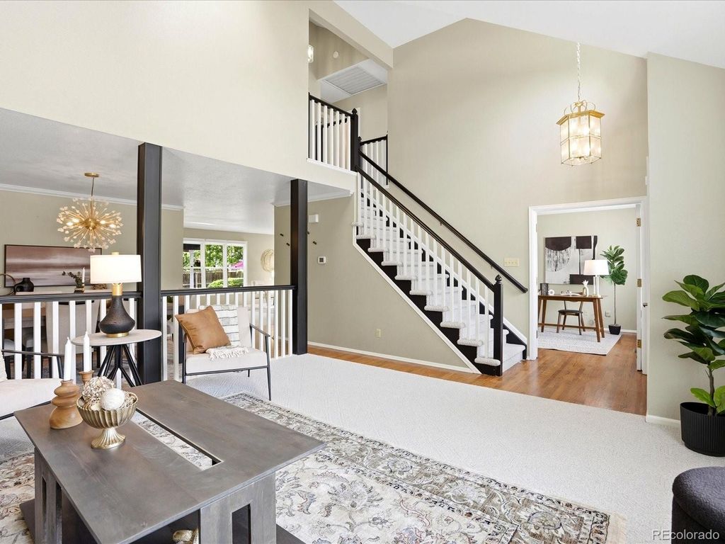 Image 6 of property listing at 7992 Chaparral Road, Lone Tree, CO 80124