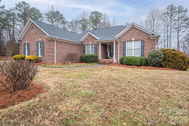 107 Farmwood Drive, Cherryville, NC 28021