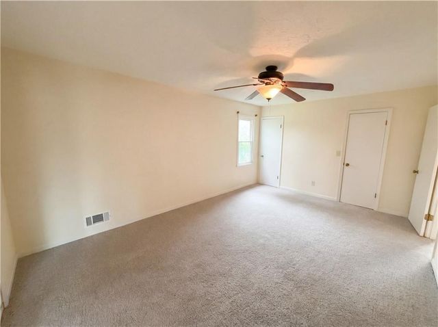 404 Pine Ridge Court, Woodstock, GA 30188