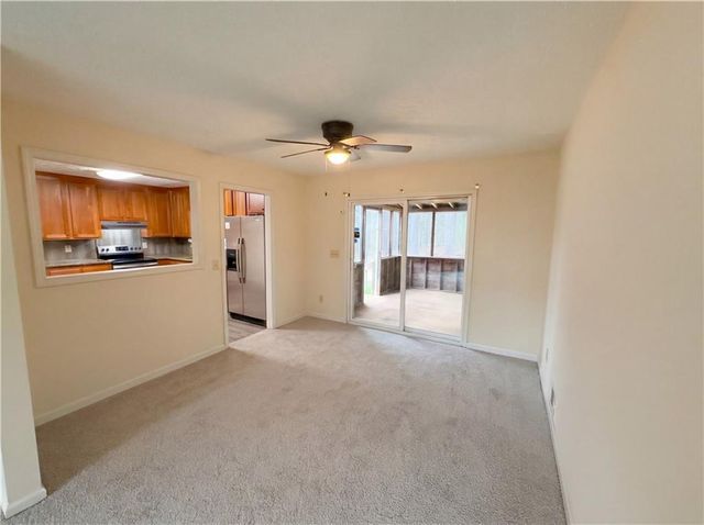 404 Pine Ridge Court, Woodstock, GA 30188