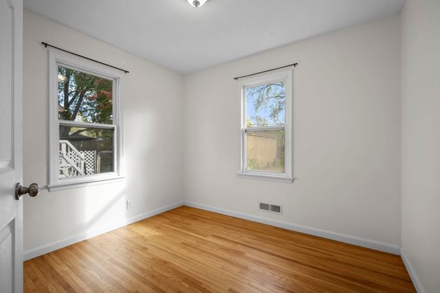 1844 Barclay Street, Maplewood, MN 55109