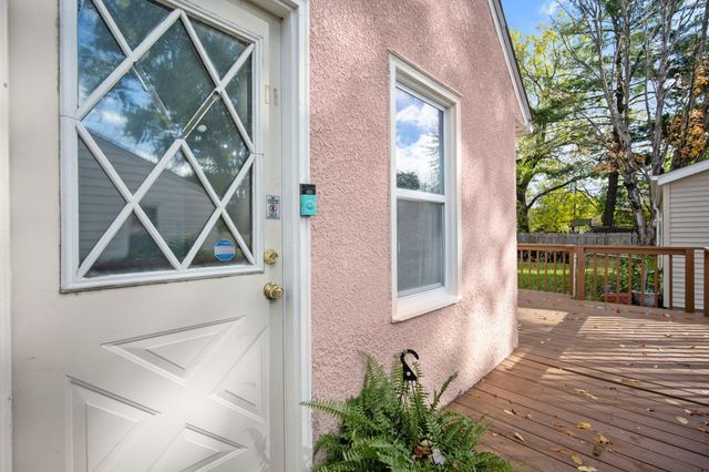1844 Barclay Street, Maplewood, MN 55109