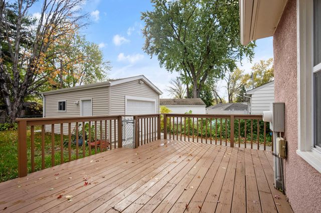 1844 Barclay Street, Maplewood, MN 55109