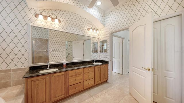 816 SHADOW BAY WAY, Osprey, FL 34229