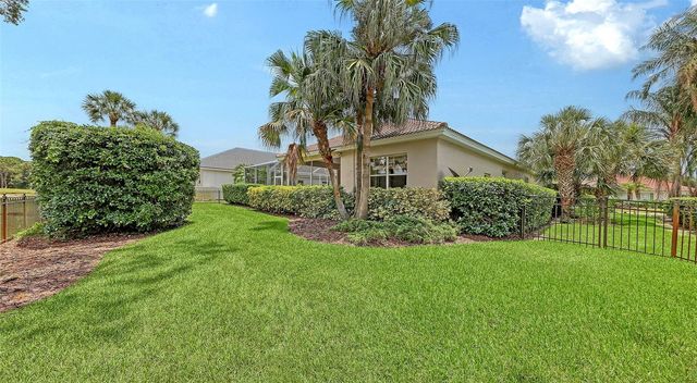 816 SHADOW BAY WAY, Osprey, FL 34229