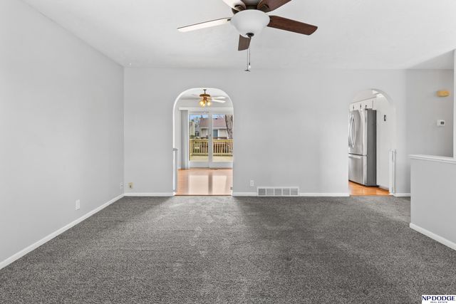 15918 Arbor Circle, Omaha, NE 68130