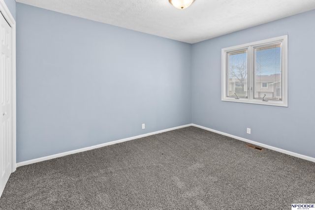 15918 Arbor Circle, Omaha, NE 68130