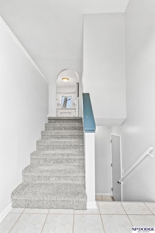 15918 Arbor Circle, Omaha, NE 68130