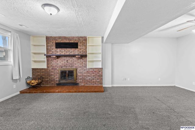 15918 Arbor Circle, Omaha, NE 68130