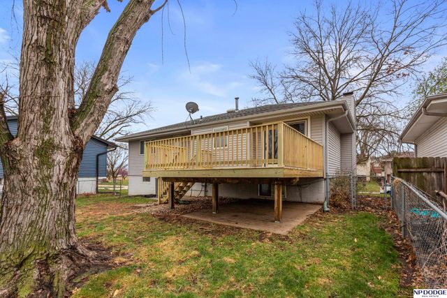 15918 Arbor Circle, Omaha, NE 68130