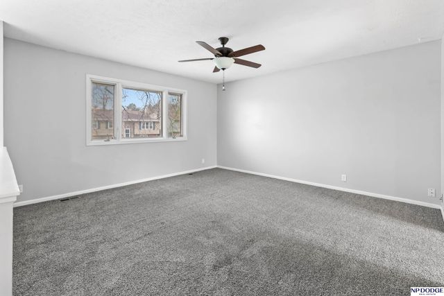 15918 Arbor Circle, Omaha, NE 68130