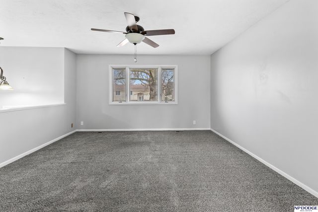 15918 Arbor Circle, Omaha, NE 68130