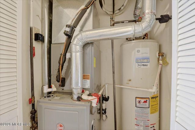 95 Azalea Circle, Jackson, NJ 08527