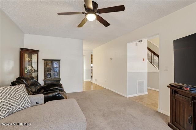 95 Azalea Circle, Jackson, NJ 08527