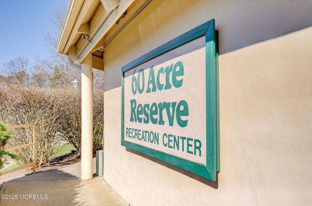 95 Azalea Circle, Jackson, NJ 08527