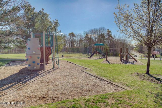 95 Azalea Circle, Jackson, NJ 08527