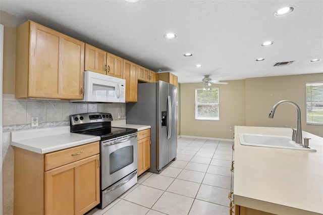 6510 SUNRIDGE DRIVE, Riverview, FL 33578