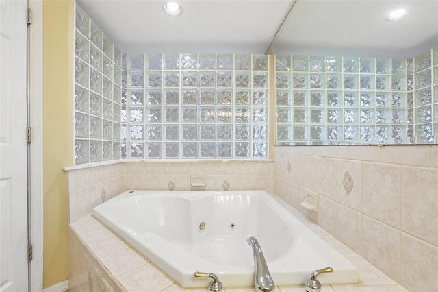 6510 SUNRIDGE DRIVE, Riverview, FL 33578
