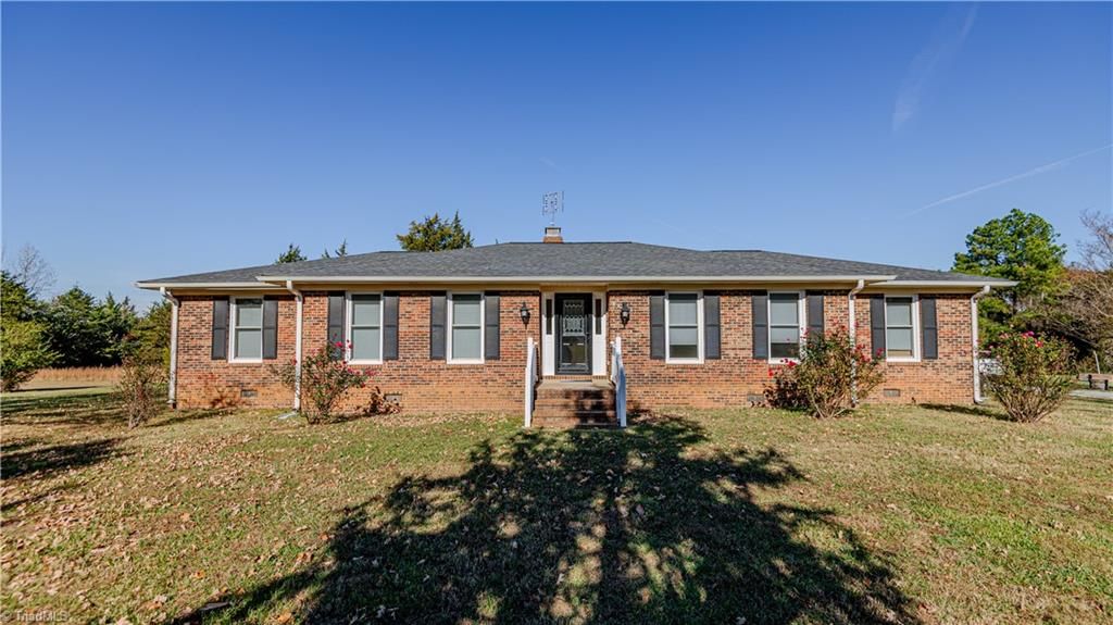 1753 Altamahaw Union Ridge Road, Burlington, NC 27217