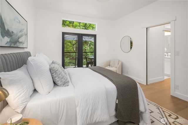 1014 4th Avenue N, Seattle, WA 98109