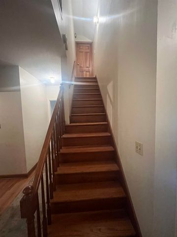 1723 BROOKSIDE DR, Germantown, TN 38138