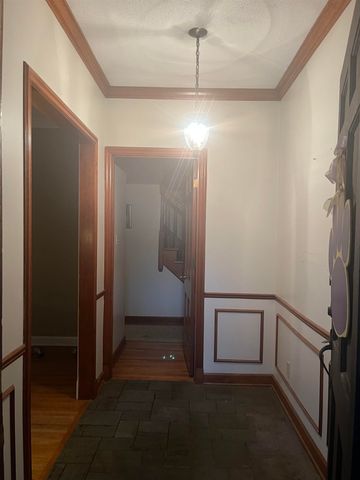 1723 BROOKSIDE DR, Germantown, TN 38138