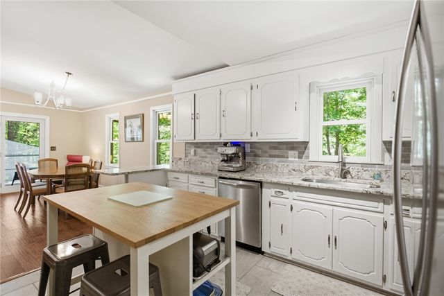 11 Mizzen Lane, Salem, SC 29676
