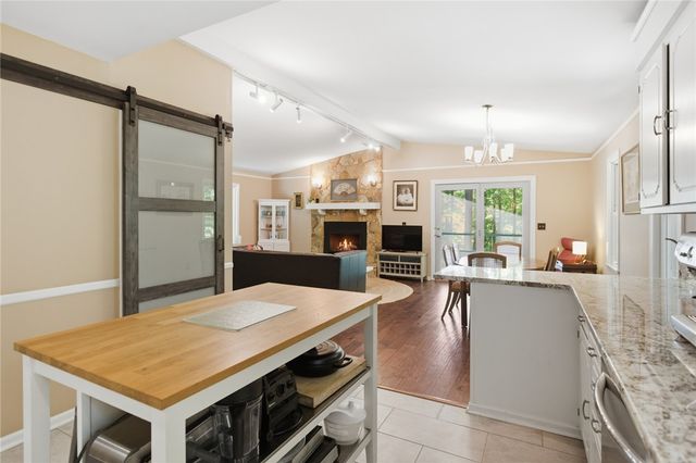 11 Mizzen Lane, Salem, SC 29676