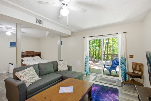 11 Mizzen Lane, Salem, SC 29676
