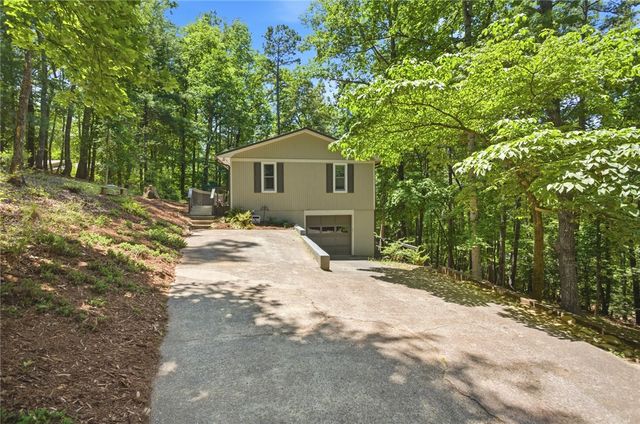 11 Mizzen Lane, Salem, SC 29676