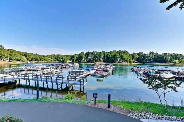 11 Mizzen Lane, Salem, SC 29676
